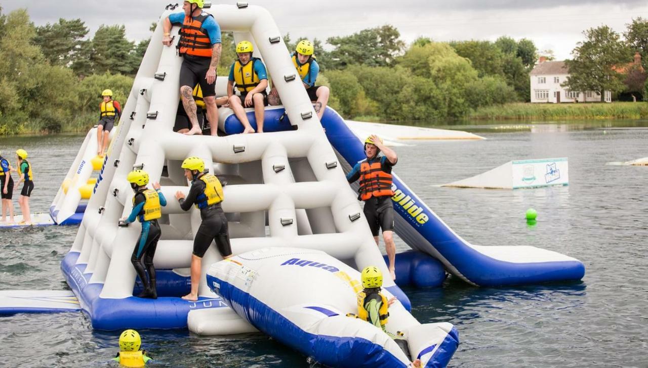 The Salsa Attractive accomodation at Tattershall Lakes Esterno foto